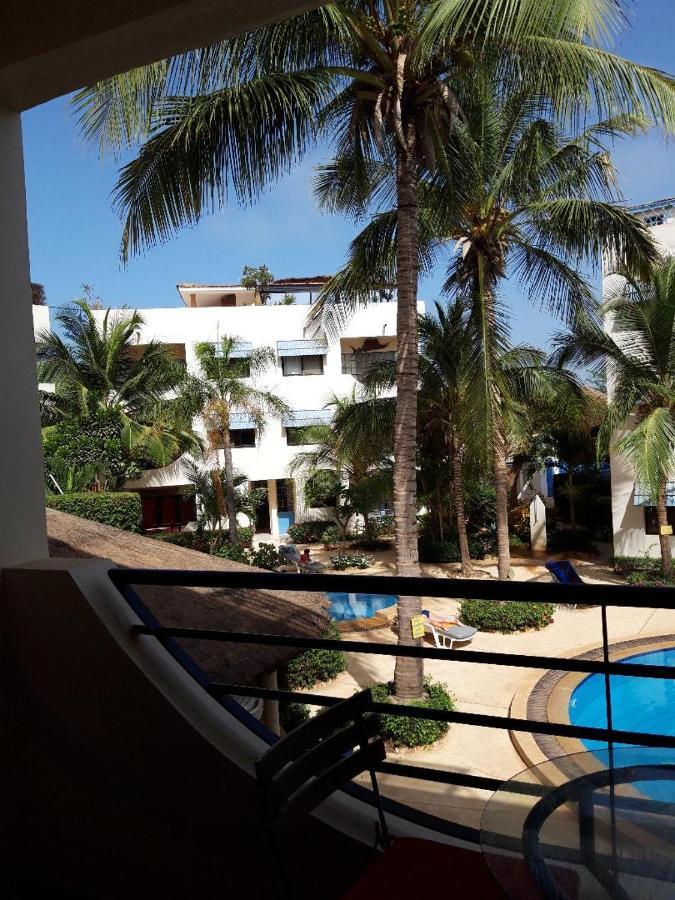 Superbe Appartement Avec Piscine, Proche Centre Ville, Restaurant, Mer Saly Exterior foto